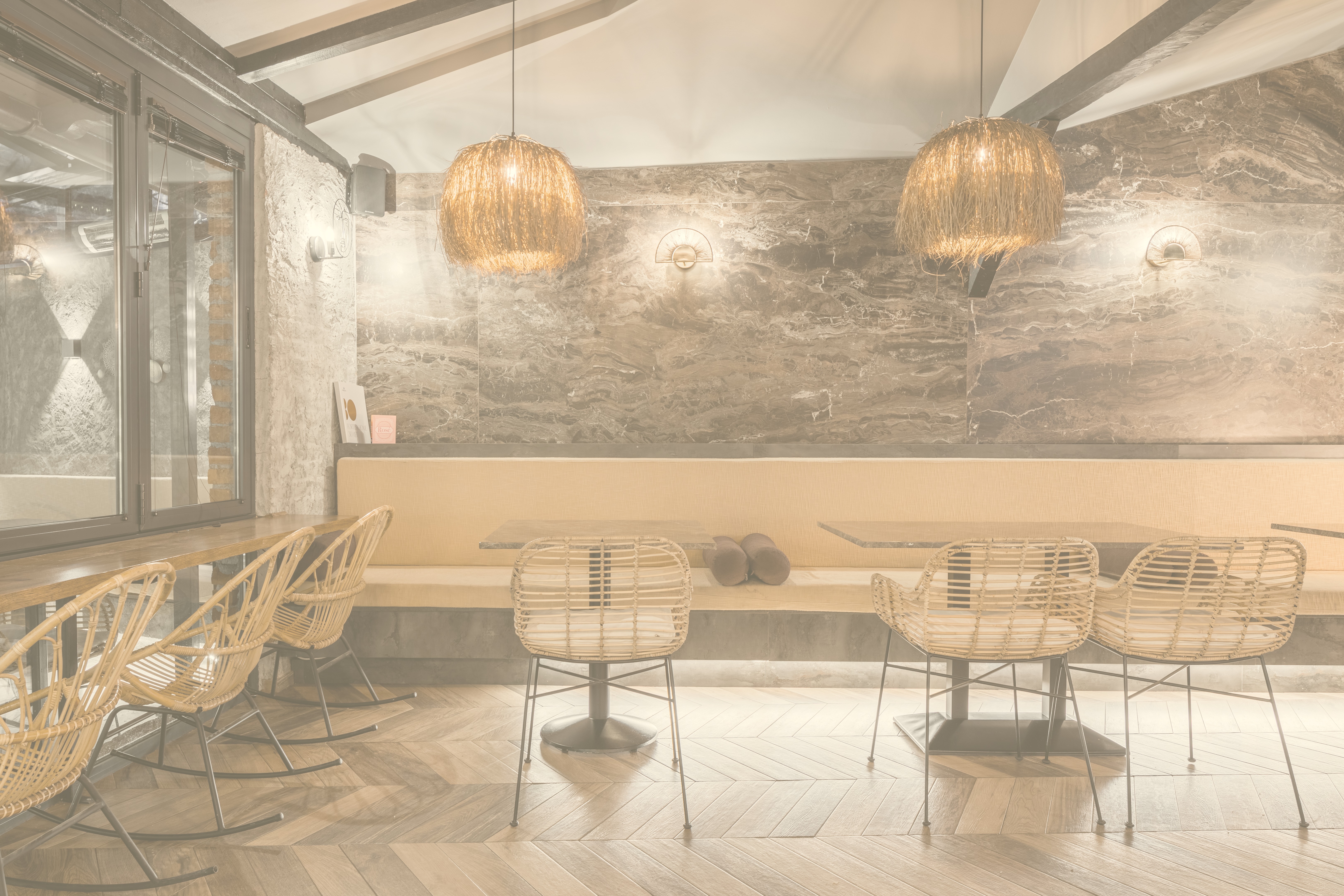 Tintin Cocktail Bar — render